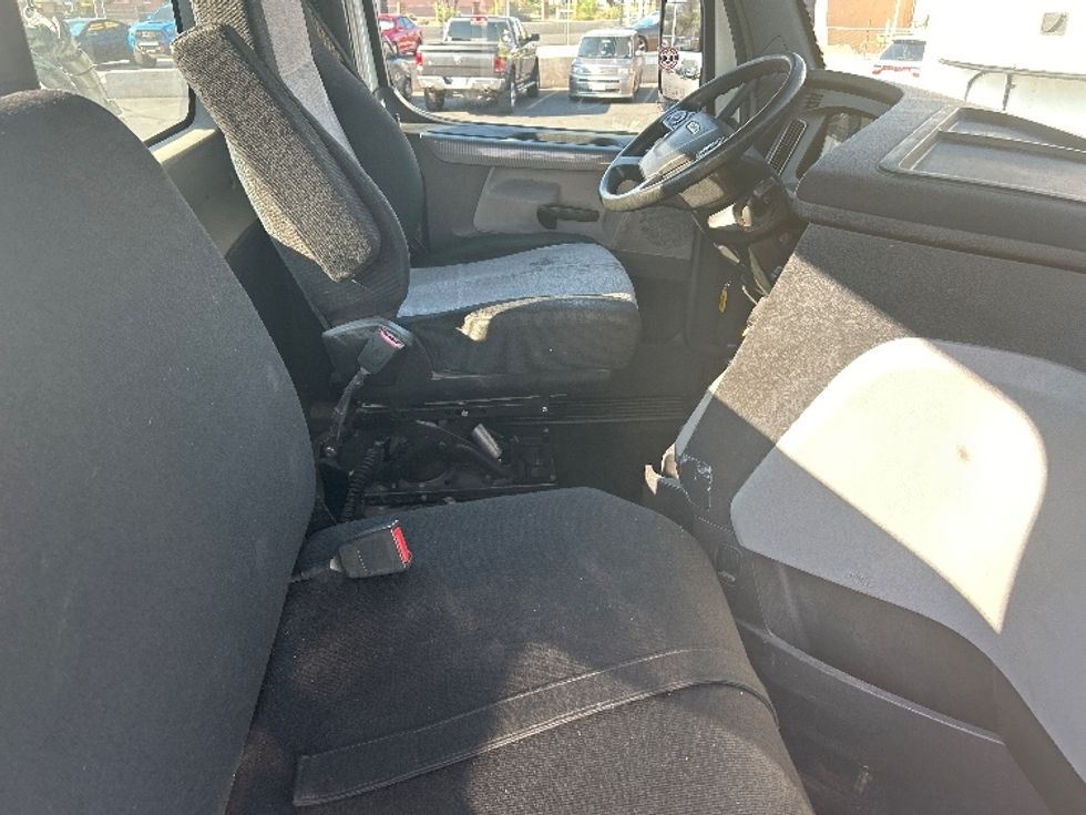 Day Cab Tractor-Heavy Duty Tractors-Freightliner-2019-T12664ST-Las Vegas-NV-227,125\n\t\tmiles-$ 60,500 - Image 14