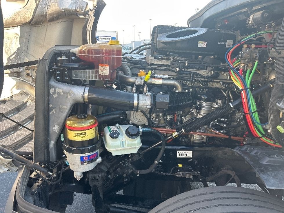 Day Cab Tractor-Heavy Duty Tractors-Freightliner-2019-T12664ST-Las Vegas-NV-227,125\n\t\tmiles-$ 60,500 - Image 16