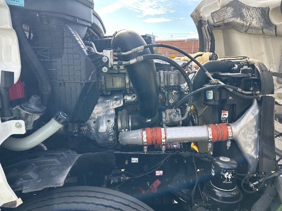 Day Cab Tractor-Heavy Duty Tractors-Freightliner-2019-T12664ST-Las Vegas-NV-229,023\n\t\tmiles-$ 56,250 - Image 15