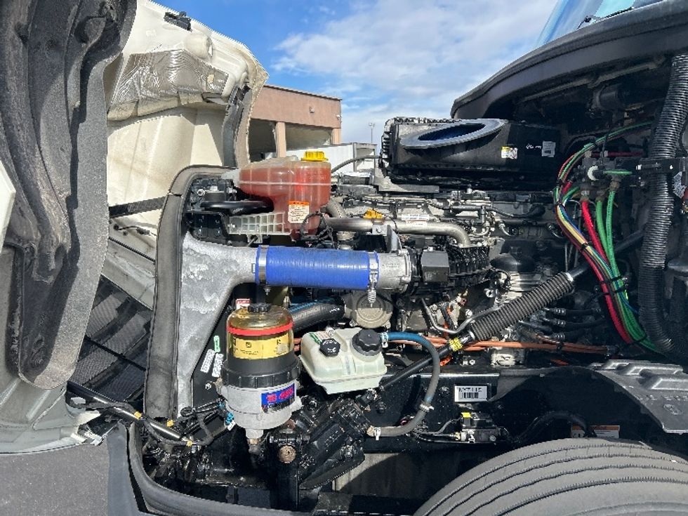 Day Cab Tractor-Heavy Duty Tractors-Freightliner-2019-T12664ST-Las Vegas-NV-229,023\n\t\tmiles-$ 56,250 - Image 16