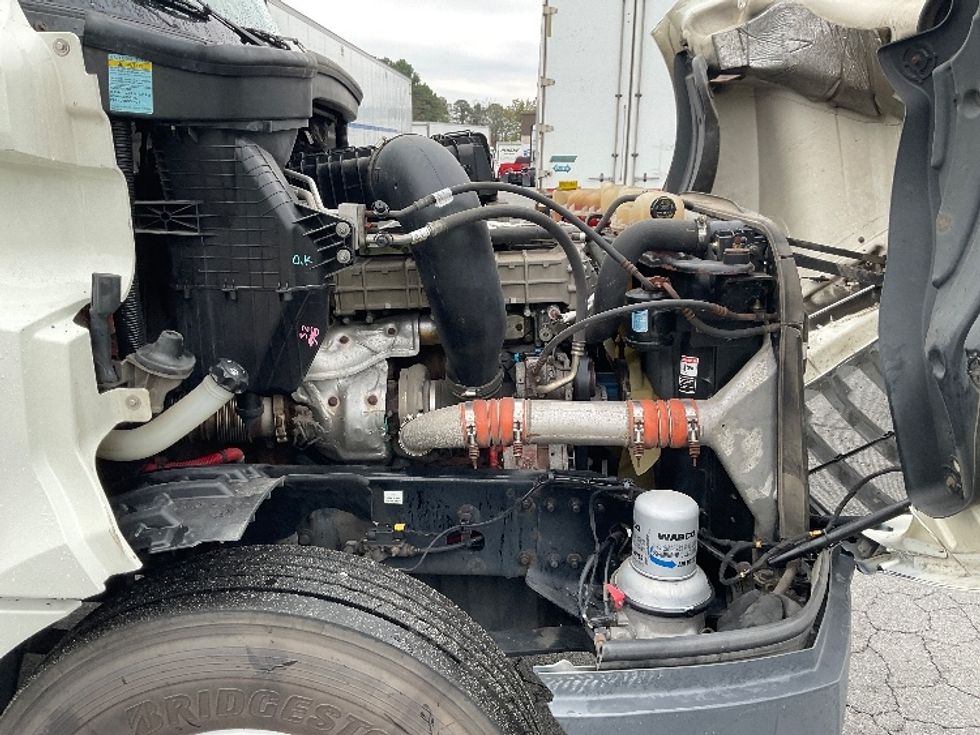 Day Cab Tractor-Heavy Duty Tractors-Freightliner-2019-T12664ST-Little Rock-AR-423,708\n\t\tmiles-$ 45,000 - Image 15