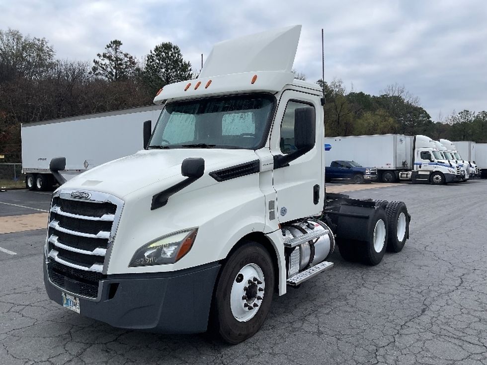 Day Cab Tractor-Heavy Duty Tractors-Freightliner-2019-T12664ST-Little Rock-AR-423,708\n\t\tmiles-$ 45,000 - Image 3
