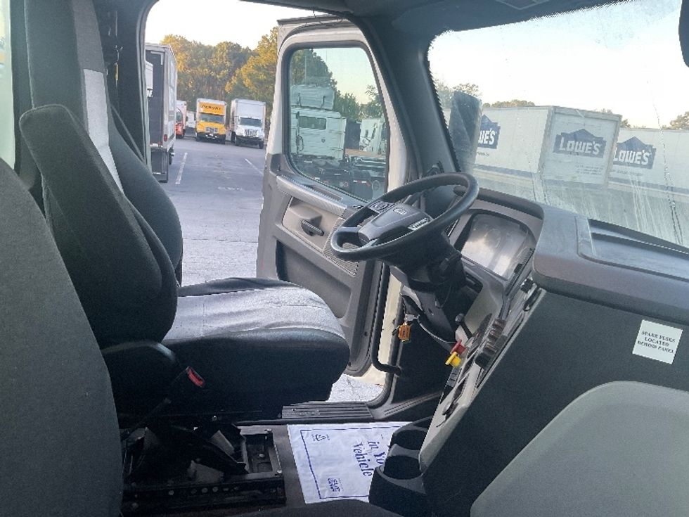 Day Cab Tractor-Heavy Duty Tractors-Freightliner-2019-T12664ST-Little Rock-AR-533,250\n\t\tmiles-$ 37,250 - Image 14