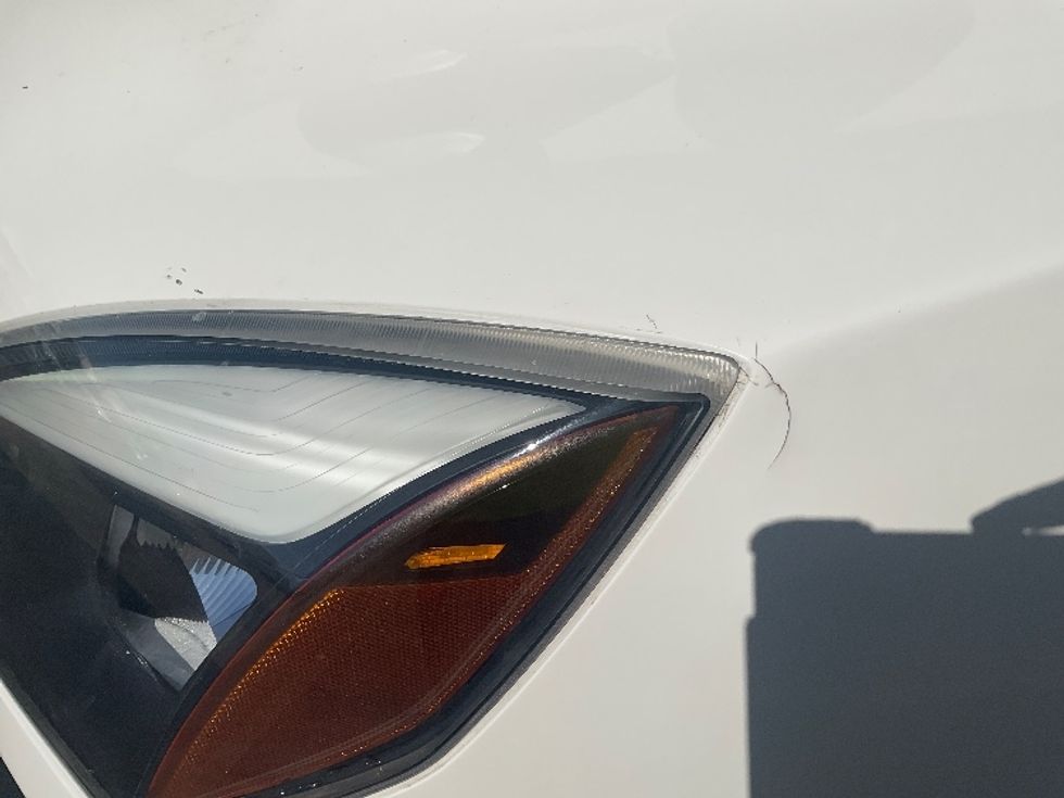 Day Cab Tractor-Heavy Duty Tractors-Freightliner-2019-T12664ST-Memphis-TN-305,821\n\t\tmiles-$ 62,000 - Image 17