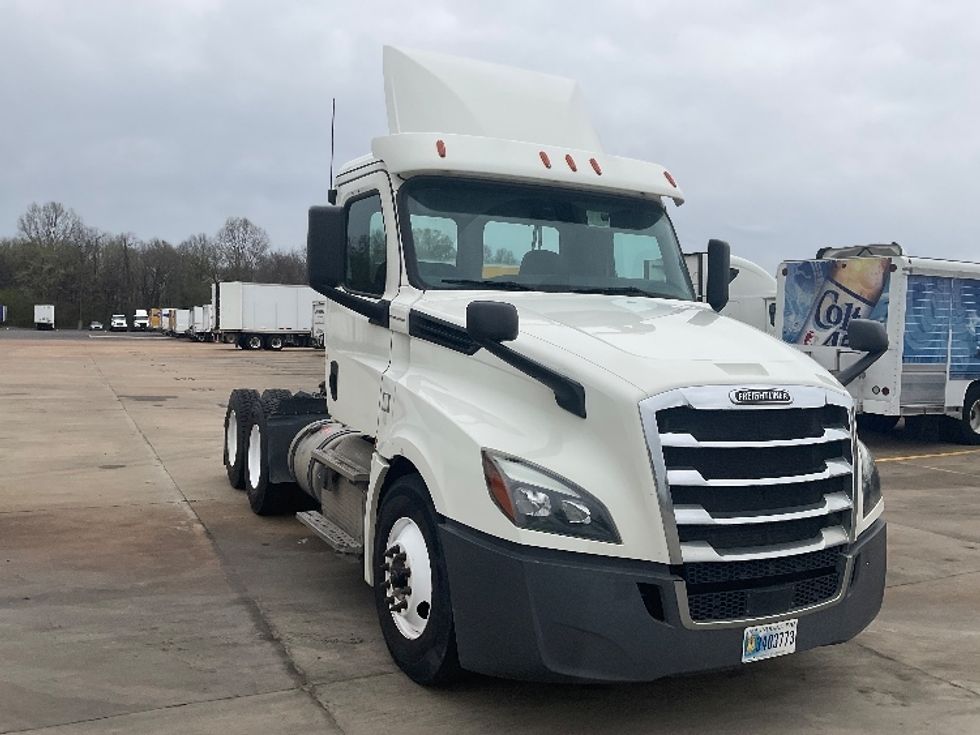 Your Next Used 2019 Freightliner T12664ST, 329089, Is For Sale And