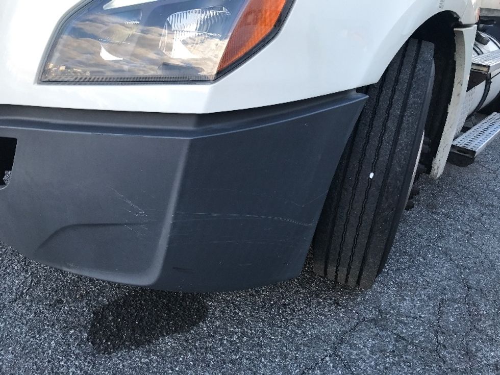 Day Cab Tractor-Heavy Duty Tractors-Freightliner-2019-T12664ST-Milford-DE-382,467\n\t\tmiles-$ 51,250 - Image 20