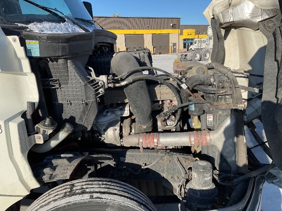 Day Cab Tractor-Heavy Duty Tractors-Freightliner-2019-T12664ST-Milwaukee-WI-497,870\n\t\tmiles-$ 37,750 - Image 15