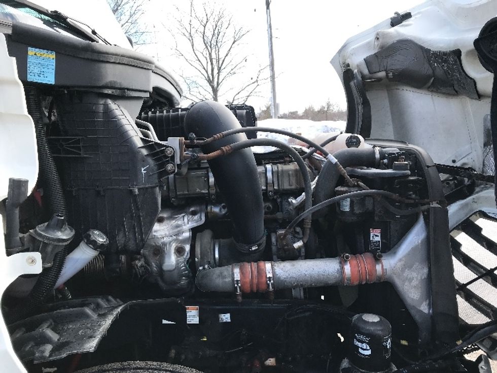 Day Cab Tractor-Heavy Duty Tractors-Freightliner-2019-T12664ST-Mississauga-ON-752,098\n\t\tkm-$ 48,000 - Image 15