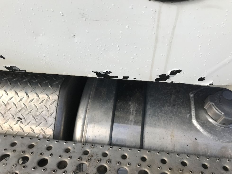 Day Cab Tractor-Heavy Duty Tractors-Freightliner-2019-T12664ST-Mississauga-ON-752,098\n\t\tkm-$ 48,000 - Image 17