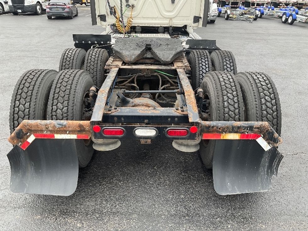 Day Cab Tractor-Heavy Duty Tractors-Freightliner-2019-T12664ST-Mount Pleasant-PA-420,155\n\t\tmiles-$ 47,000 - Image 6