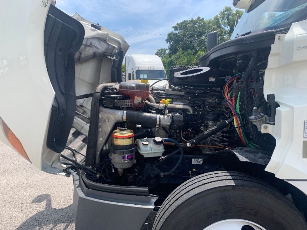 Day Cab Tractor-Heavy Duty Tractors-Freightliner-2019-T12664ST-Nashville (Mount Juliet)-TN-591,477\n\t\tmiles-$ 29,500 - Image 16