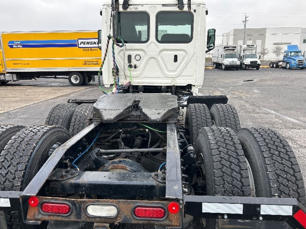 Day Cab Tractor-Heavy Duty Tractors-Freightliner-2019-T12664ST-Nashville (Mount Juliet)-TN-696,668\n\t\tmiles-$ 25,250 - Image 6
