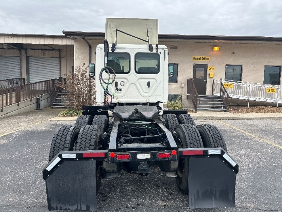 Day Cab Tractor-Heavy Duty Tractors-Freightliner-2019-T12664ST-Nashville (Mount Juliet)-TN-832,110\n\t\tmiles-$ 25,250 - Image 6