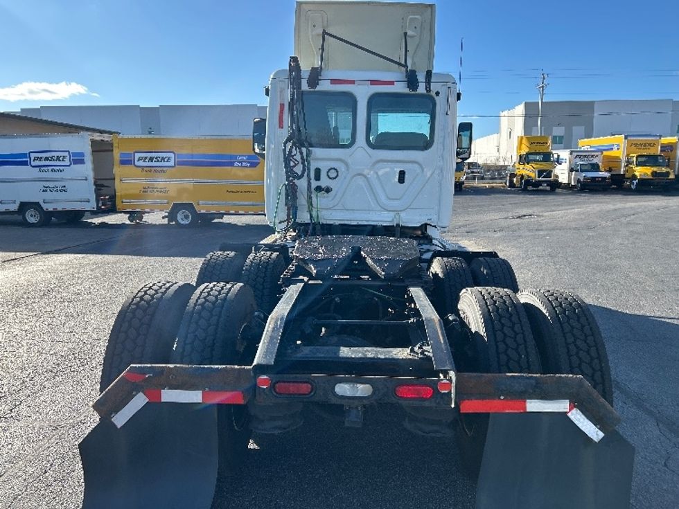 Day Cab Tractor-Heavy Duty Tractors-Freightliner-2019-T12664ST-Nashville (Mount Juliet)-TN-874,830\n\t\tmiles-$ 23,250 - Image 6