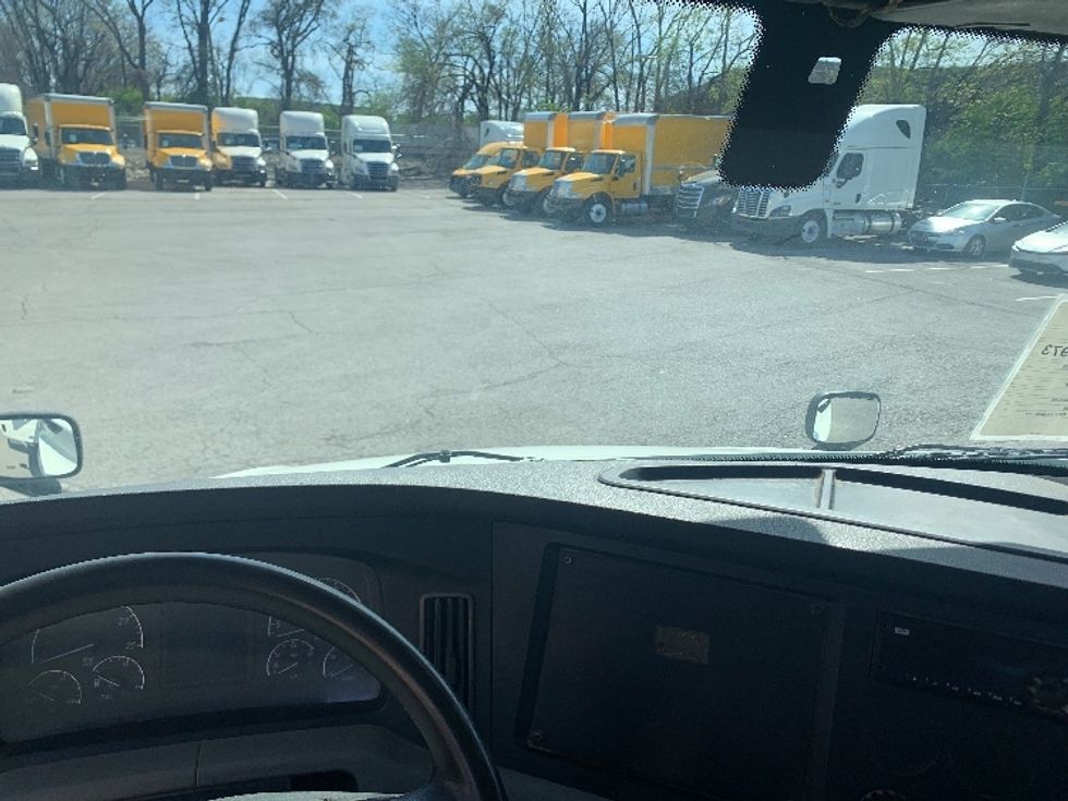 Day Cab Tractor-Heavy Duty Tractors-Freightliner-2019-T12664ST-Nashville-TN-289,495\n\t\tmiles-$ 48,750 - Image 11