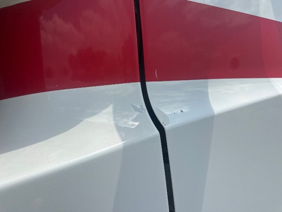 Day Cab Tractor-Heavy Duty Tractors-Freightliner-2019-T12664ST-New Castle-DE-420,393\n\t\tmiles-$ 44,250 - Image 18