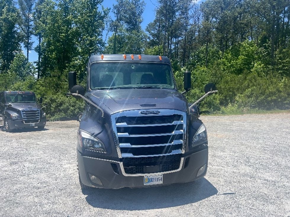 Day Cab Tractor-Heavy Duty Tractors-Freightliner-2019-T12664ST-Norcross-GA-503,103\n\t\tmiles-$ 50,000 - Image 2