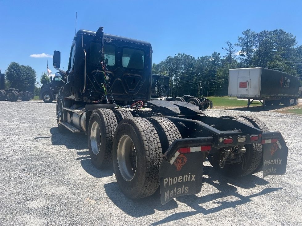Day Cab Tractor-Heavy Duty Tractors-Freightliner-2019-T12664ST-Norcross-GA-503,103\n\t\tmiles-$ 50,000 - Image 5