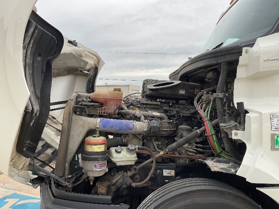 Day Cab Tractor-Heavy Duty Tractors-Freightliner-2019-T12664ST-Oklahoma City-OK-555,082\n\t\tmiles-$ 43,000 - Image 16