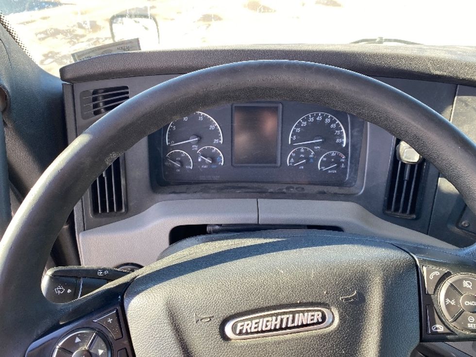 Day Cab Tractor-Heavy Duty Tractors-Freightliner-2019-T12664ST-Parkersburg-WV-456,552\n\t\tmiles-$ 48,750 - Image 11