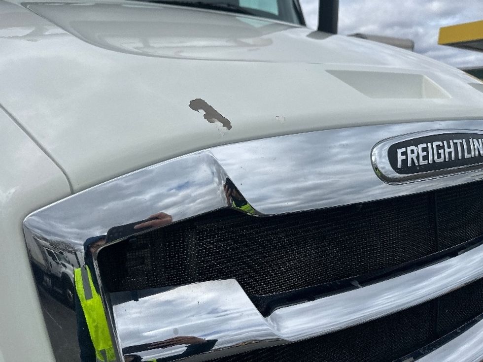 Day Cab Tractor-Heavy Duty Tractors-Freightliner-2019-T12664ST-Parsippany-NJ-225,185\n\t\tmiles-$ 53,000 - Image 20