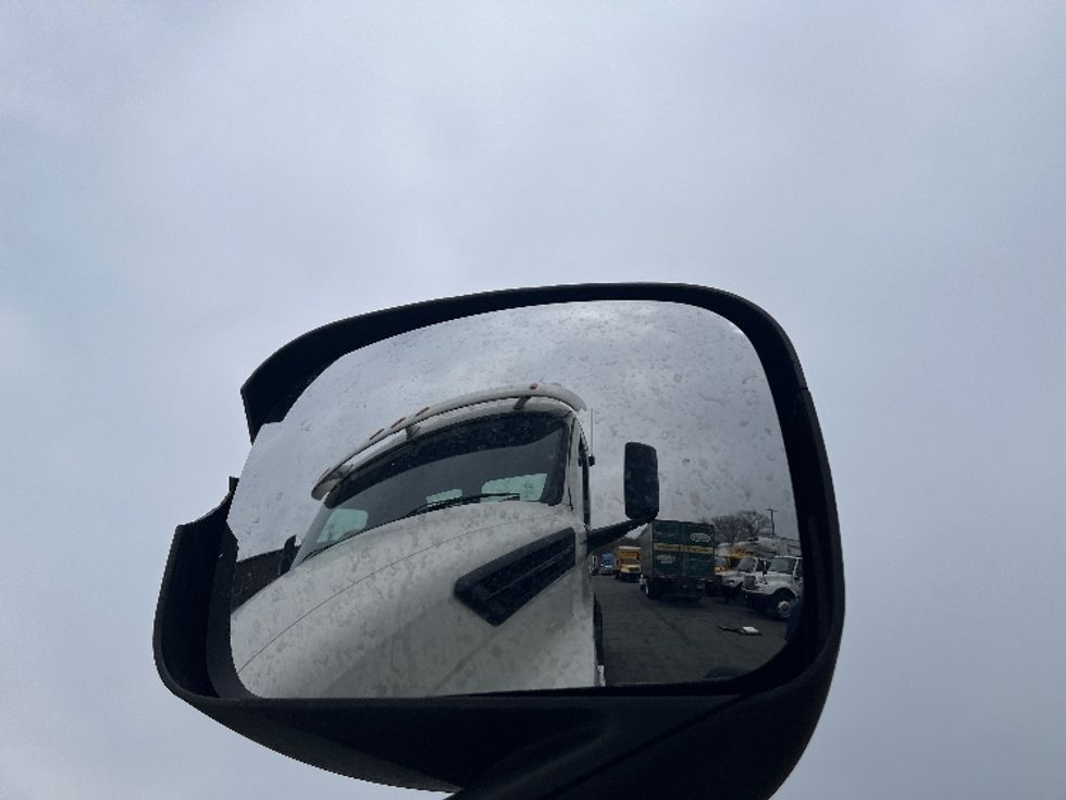 Day Cab Tractor-Heavy Duty Tractors-Freightliner-2019-T12664ST-Parsippany-NJ-344,537\n\t\tmiles-$ 55,250 - Image 20