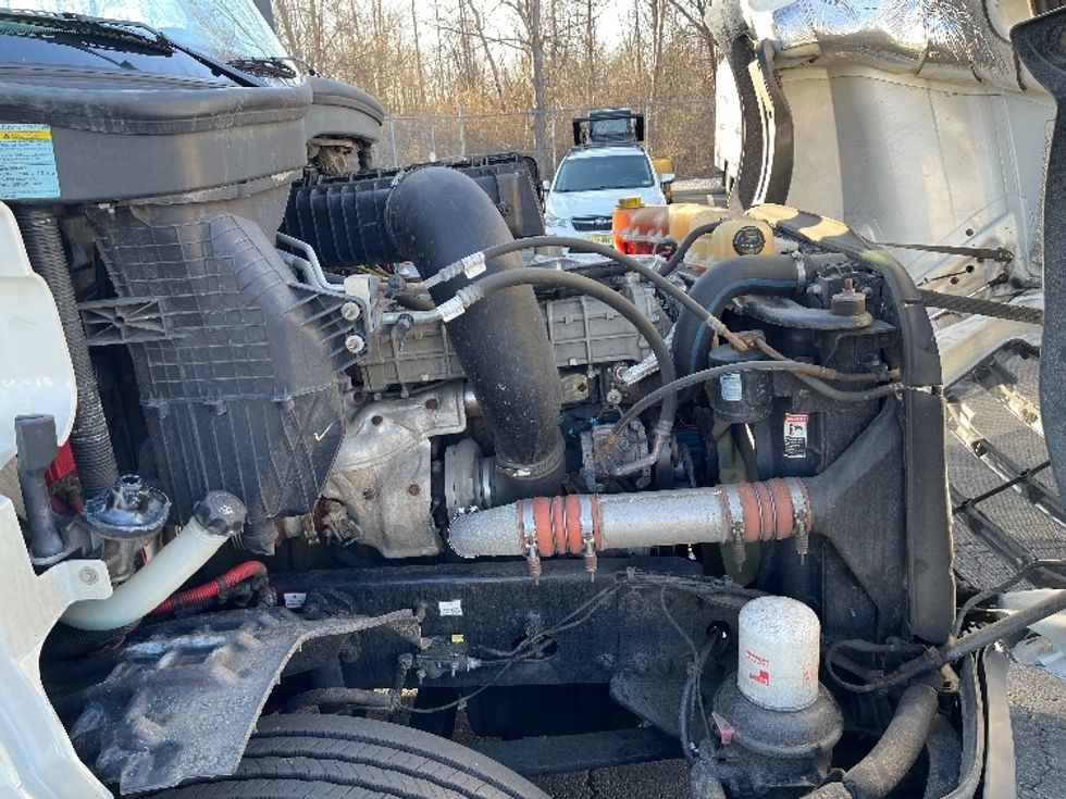 Day Cab Tractor-Heavy Duty Tractors-Freightliner-2019-T12664ST-Parsippany-NJ-345,425\n\t\tmiles-$ 53,750 - Image 15