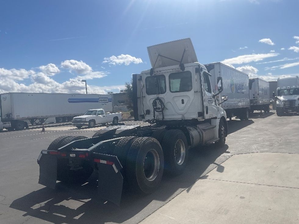 Day Cab Tractor-Heavy Duty Tractors-Freightliner-2019-T12664ST-Phoenix-AZ-366,442\n\t\tmiles-$ 43,250 - Image 7