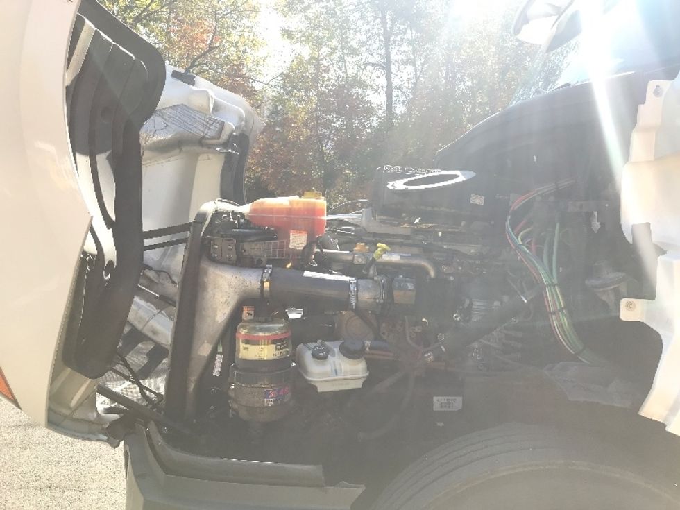 Day Cab Tractor-Heavy Duty Tractors-Freightliner-2019-T12664ST-Pittsburgh-PA-362,528\n\t\tmiles-$ 56,000 - Image 16