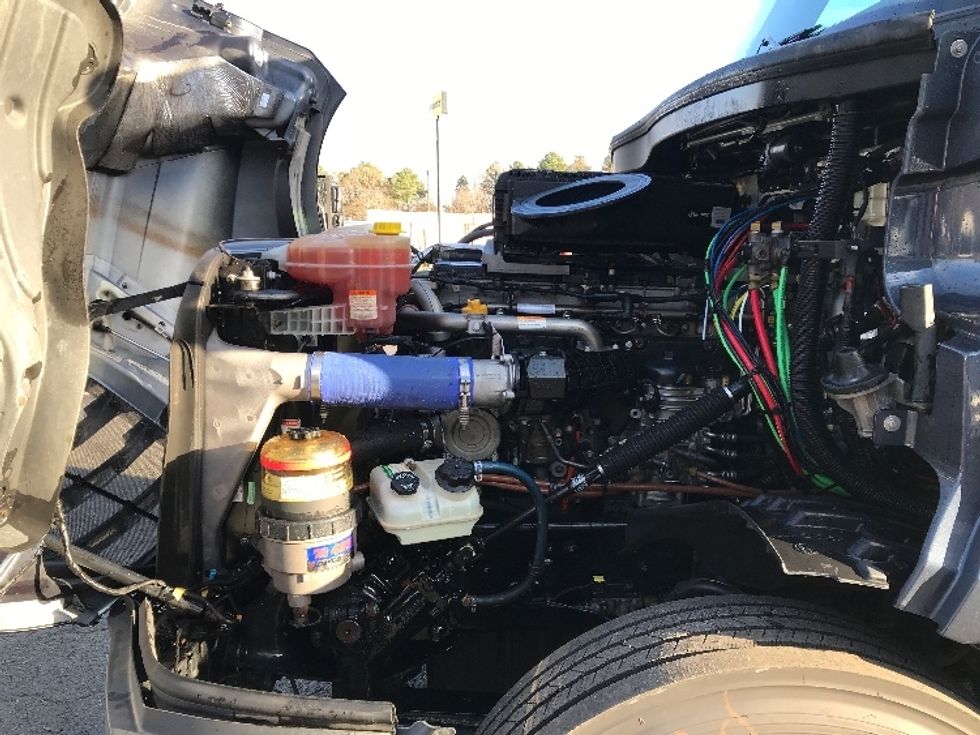 Day Cab Tractor-Heavy Duty Tractors-Freightliner-2019-T12664ST-Prince George-VA-401,776\n\t\tmiles-$ 45,500 - Image 16