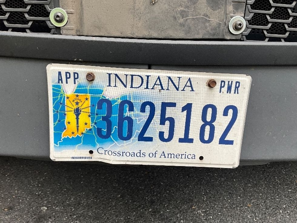 Day Cab Tractor-Heavy Duty Tractors-Freightliner-2019-T12664ST-Reading-PA-636,394\n\t\tmiles-$ 25,250 - Image 19