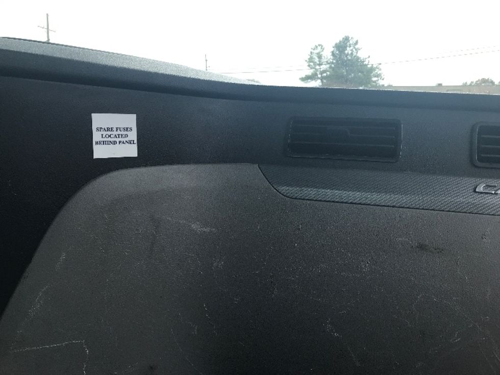 Day Cab Tractor-Heavy Duty Tractors-Freightliner-2019-T12664ST-Richland-MS-242,831\n\t\tmiles-$ 67,250 - Image 13