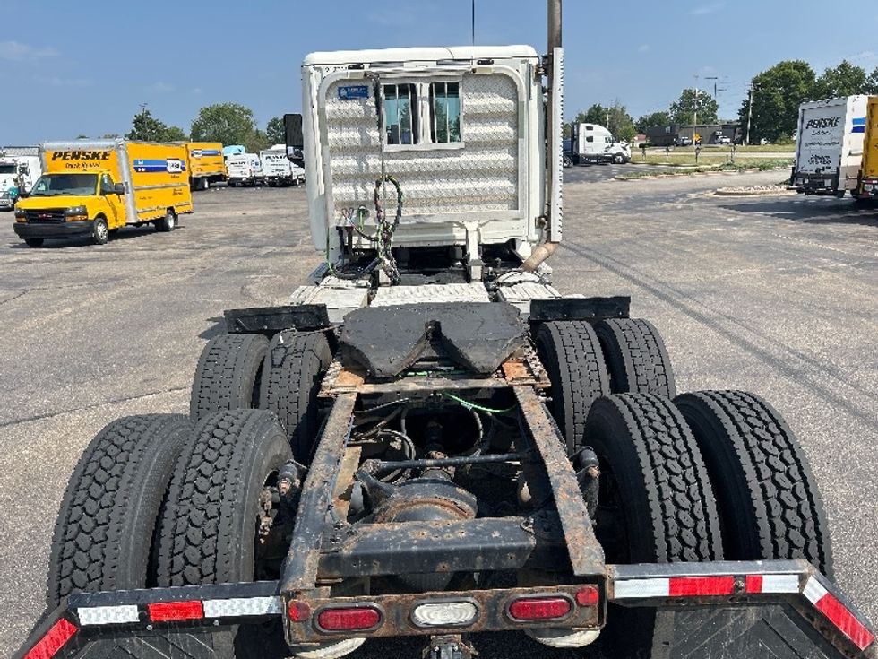 Day Cab Tractor-Heavy Duty Tractors-Freightliner-2019-T12664ST-Rothschild-WI-311,566\n\t\tmiles-$ 40,500 - Image 6