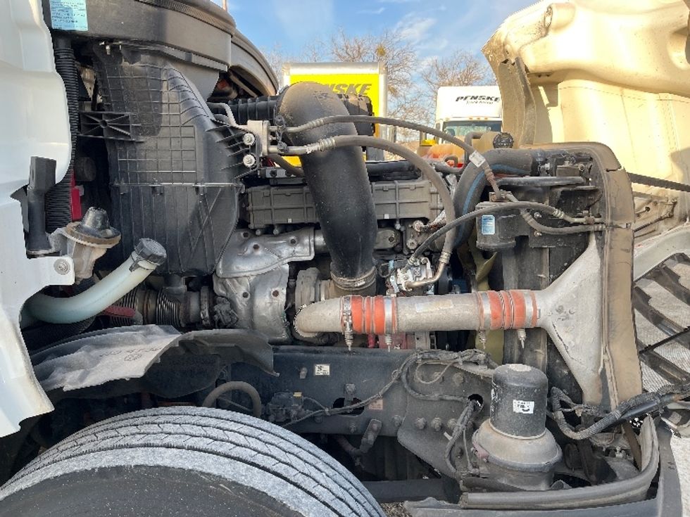 Day Cab Tractor-Heavy Duty Tractors-Freightliner-2019-T12664ST-San Angelo-TX-409,474\n\t\tmiles-$ 41,250 - Image 15