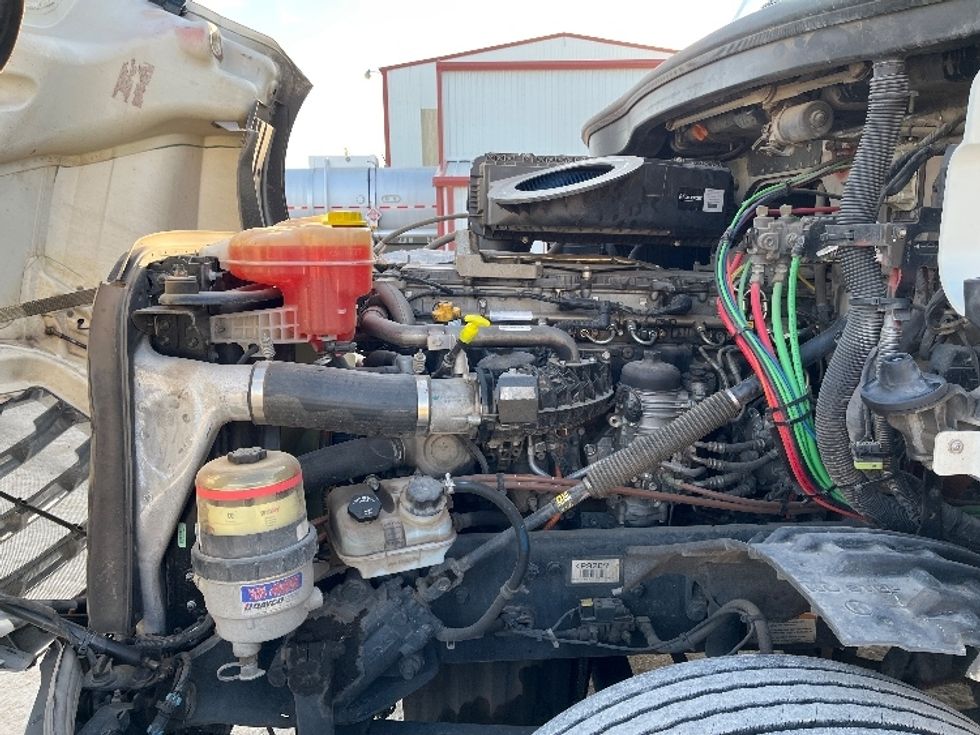 Day Cab Tractor-Heavy Duty Tractors-Freightliner-2019-T12664ST-San Angelo-TX-409,474\n\t\tmiles-$ 41,250 - Image 16