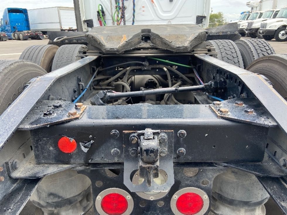 Day Cab Tractor-Heavy Duty Tractors-Freightliner-2019-T12664ST-San Antonio-TX-536,560\n\t\tmiles-$ 40,000 - Image 6