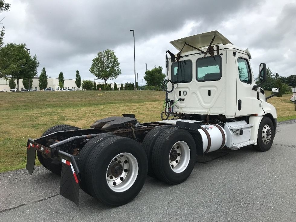 Day Cab Tractor-Heavy Duty Tractors-Freightliner-2019-T12664ST-Scarborough-ME-359,251\n\t\tmiles-$ 54,000 - Image 7