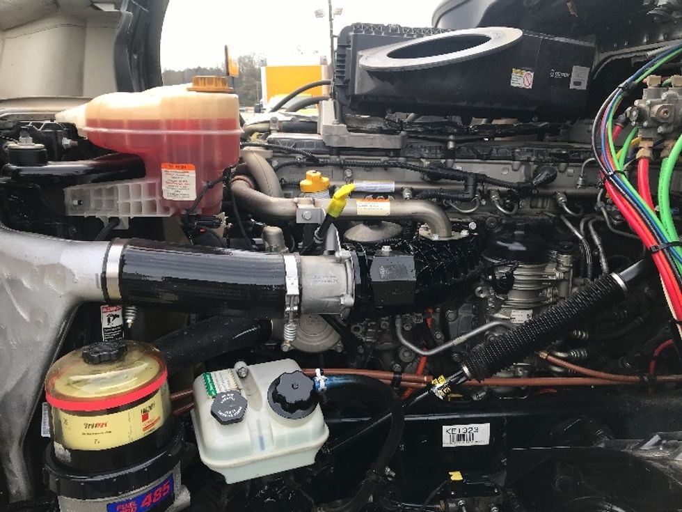 Day Cab Tractor-Heavy Duty Tractors-Freightliner-2019-T12664ST-Shreveport-LA-276,107\n\t\tmiles-$ 66,250 - Image 16