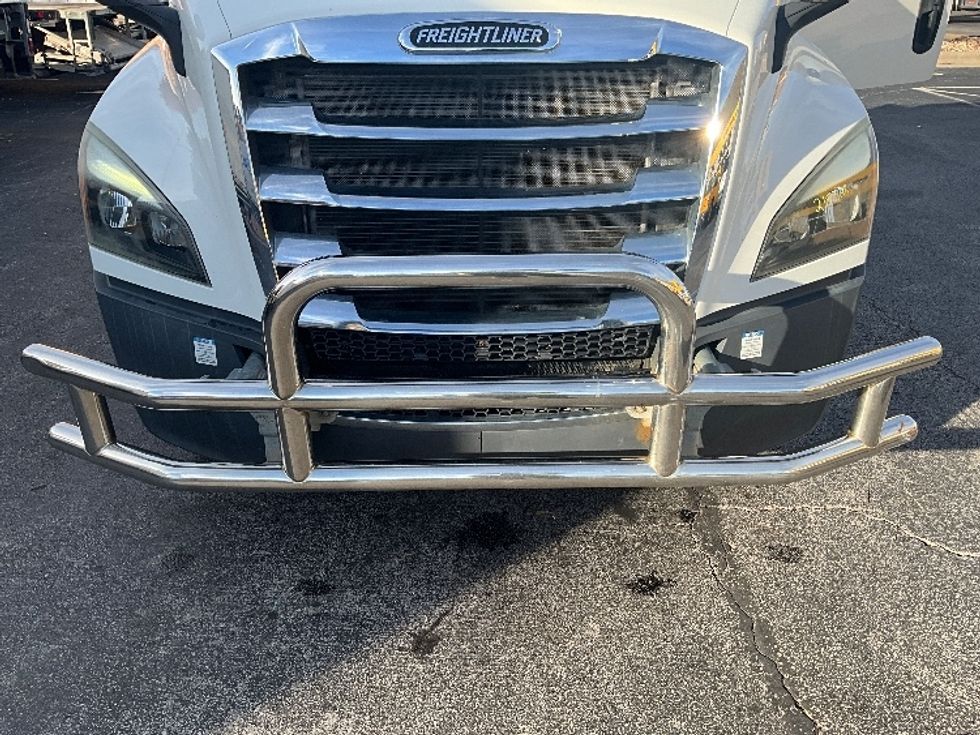 Day Cab Tractor-Heavy Duty Tractors-Freightliner-2019-T12664ST-Springfield-MO-276,623\n\t\tmiles-$ 55,000 - Image 17