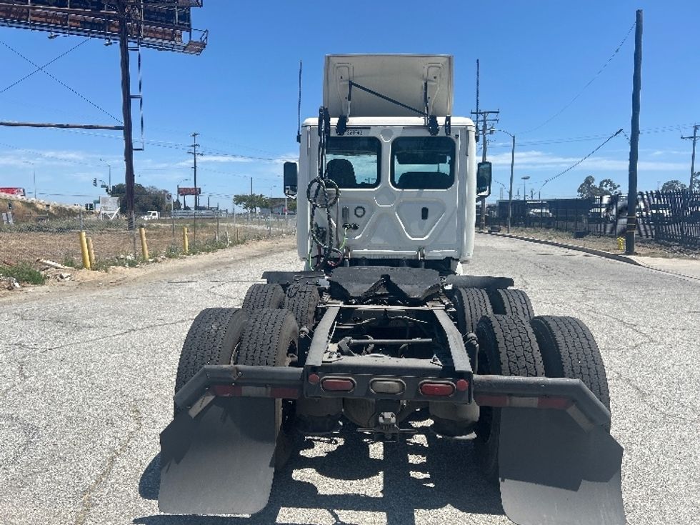 Day Cab Tractor-Heavy Duty Tractors-Freightliner-2019-T12664ST-Torrance-CA-627,119\n\t\tmiles-$ 27,500 - Image 6