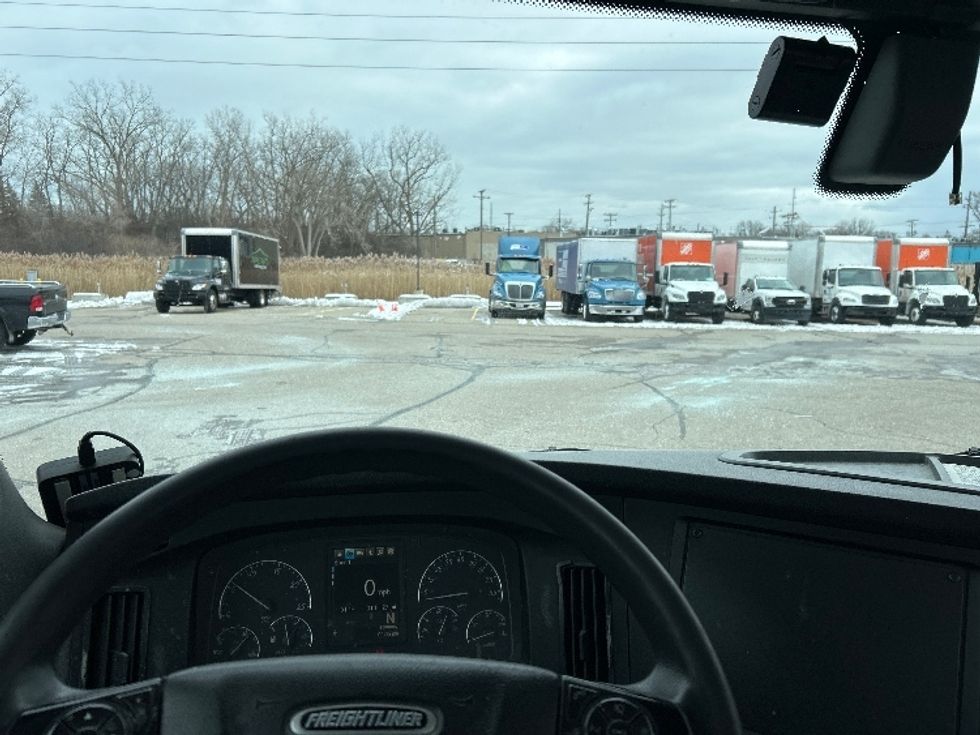 Day Cab Tractor-Heavy Duty Tractors-Freightliner-2019-T12664ST-Warren-MI-311,037\n\t\tmiles-$ 47,000 - Image 11