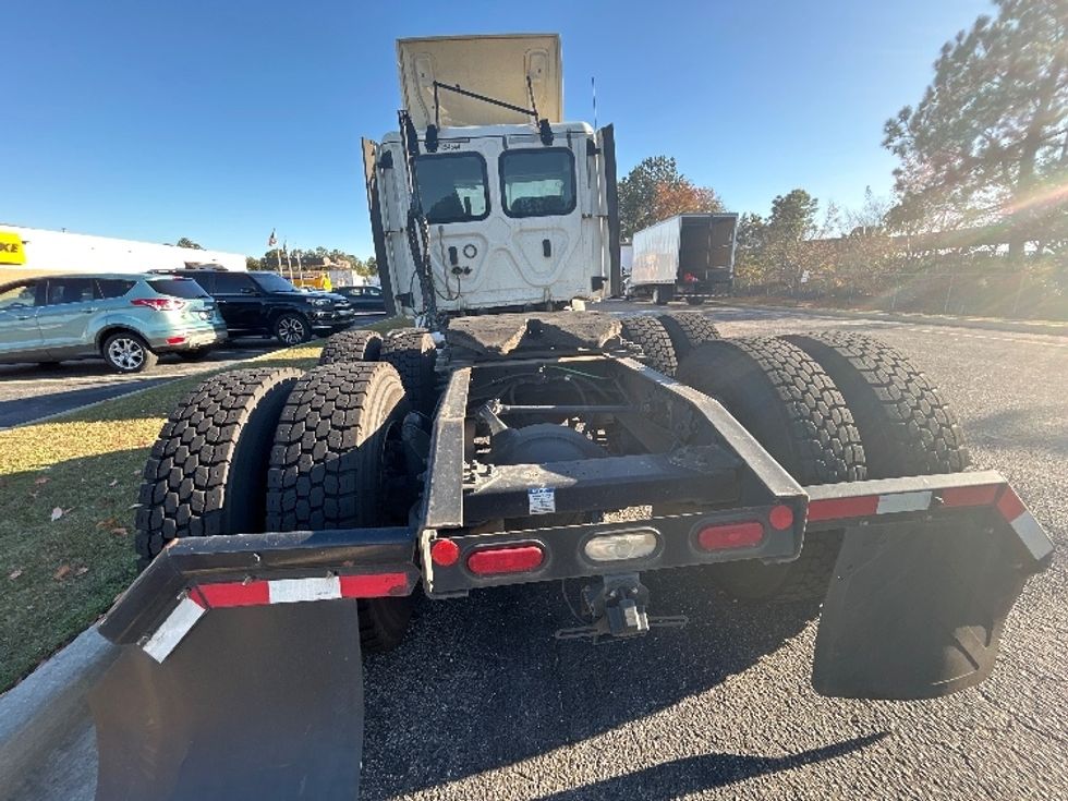 Day Cab Tractor-Heavy Duty Tractors-Freightliner-2019-T12664ST-West Columbia-SC-346,092\n\t\tmiles-$ 48,000 - Image 6