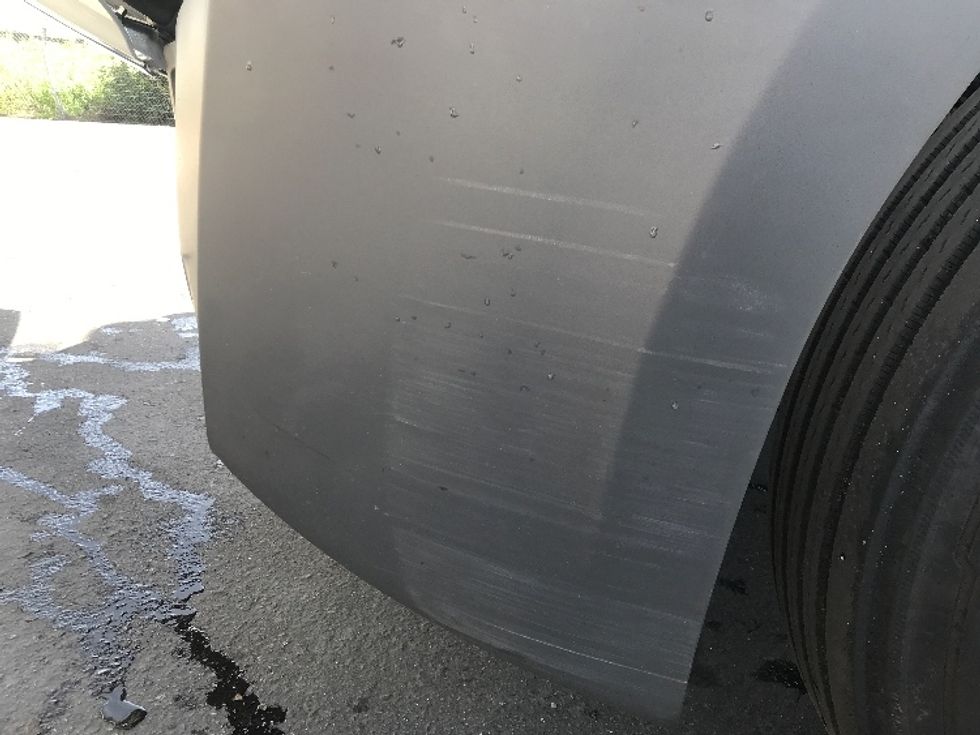 Day Cab Tractor-Heavy Duty Tractors-Freightliner-2019-T12664ST-West Sacramento-CA-714,830\n\t\tmiles-$ 22,250 - Image 17