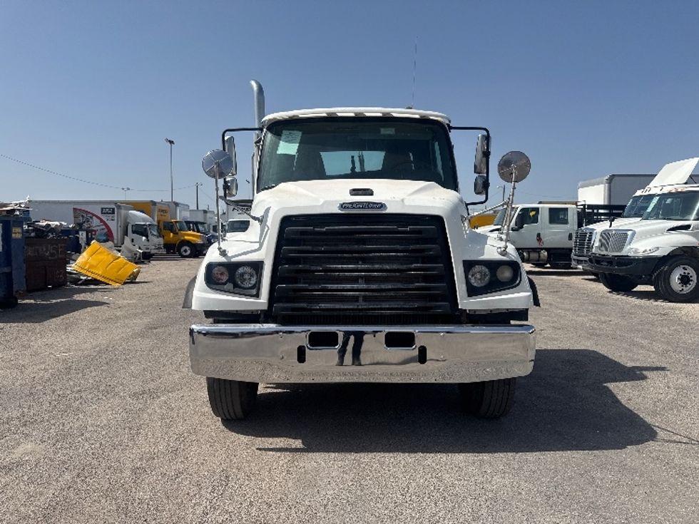 Day Cab Tractor-Heavy Duty Tractors-Freightliner-2020-114SD-Dallas-TX-243,705\n\t\tmiles-$ 60,000 - Image 2