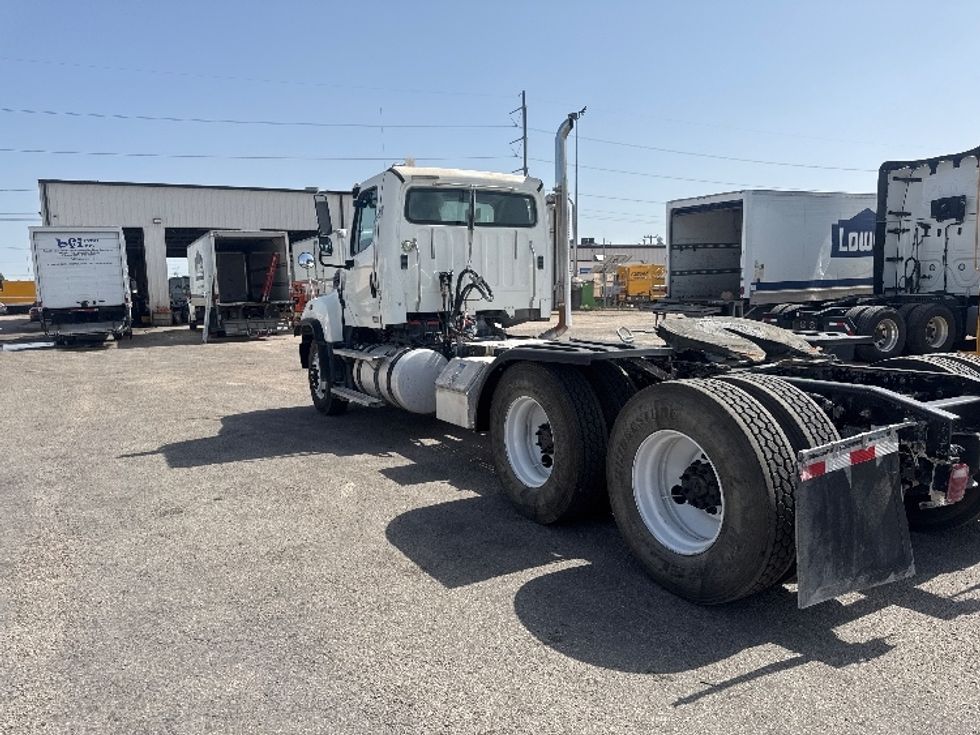 Day Cab Tractor-Heavy Duty Tractors-Freightliner-2020-114SD-Dallas-TX-243,705\n\t\tmiles-$ 60,000 - Image 5