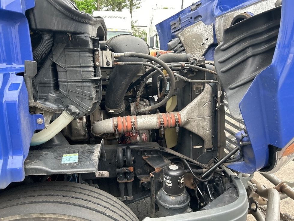 Day Cab Tractor-Heavy Duty Tractors-Freightliner-2020-Cascadia 11342ST-Allentown-PA-318,944\n\t\tmiles-$ 36,250 - Image 15