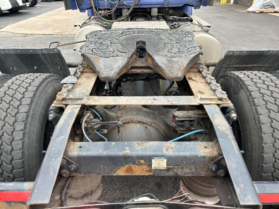 Day Cab Tractor-Heavy Duty Tractors-Freightliner-2020-Cascadia 11342ST-Allentown-PA-318,944\n\t\tmiles-$ 36,250 - Image 6