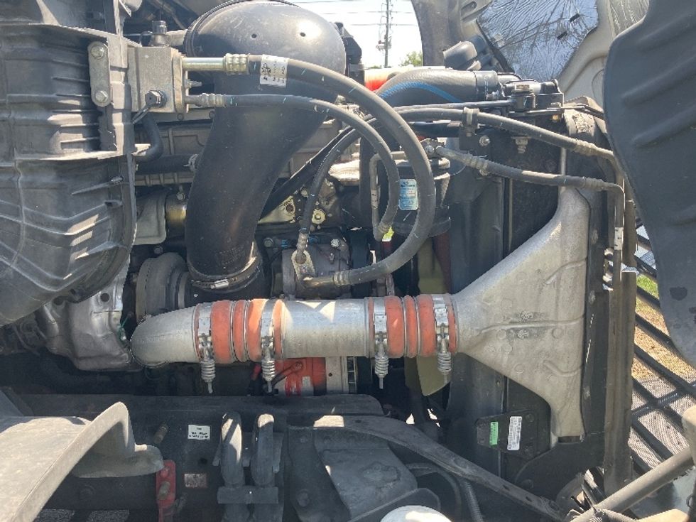 Day Cab Tractor-Heavy Duty Tractors-Freightliner-2020-Cascadia 11342ST-Apopka-FL-415,758\n\t\tmiles-$ 37,500 - Image 15