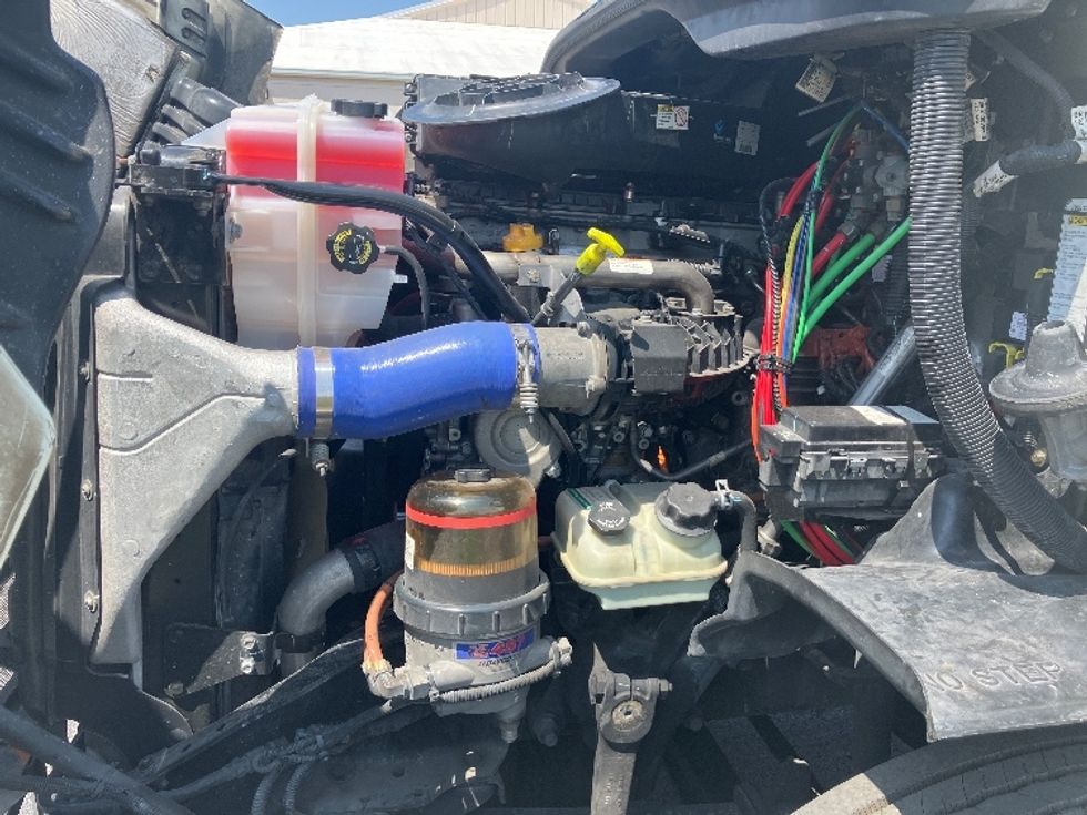 Day Cab Tractor-Heavy Duty Tractors-Freightliner-2020-Cascadia 11342ST-Apopka-FL-415,758\n\t\tmiles-$ 37,500 - Image 16