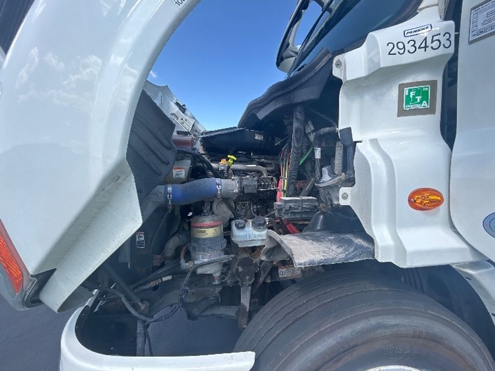 Day Cab Tractor-Heavy Duty Tractors-Freightliner-2020-Cascadia 11342ST-Columbus-OH-222,875\n\t\tmiles-$ 42,000 - Image 16